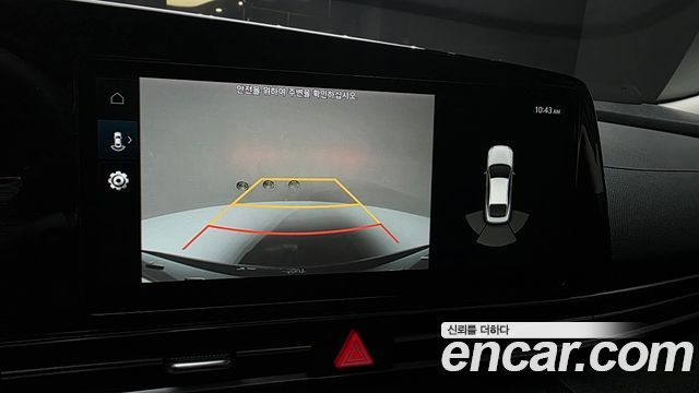 Hyundai AVANTE 2021 — photo 15