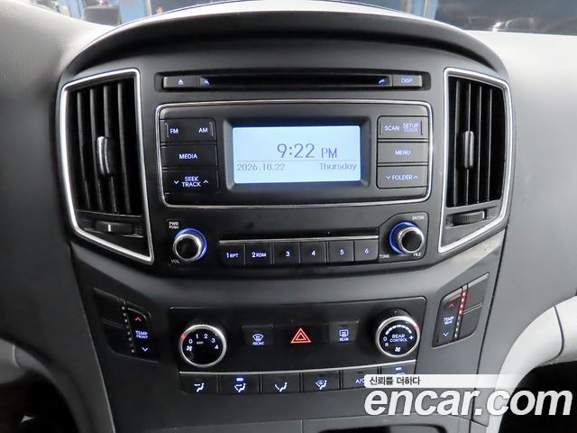 Hyundai Starex 2019 — photo 11