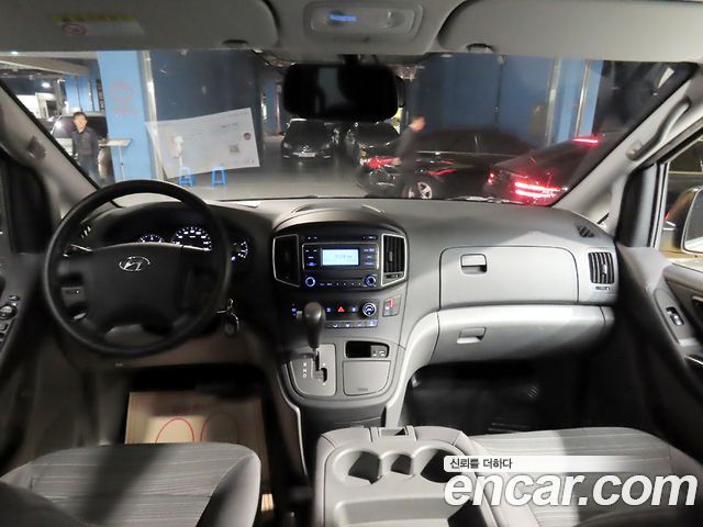 Hyundai Starex 2019 — photo 20