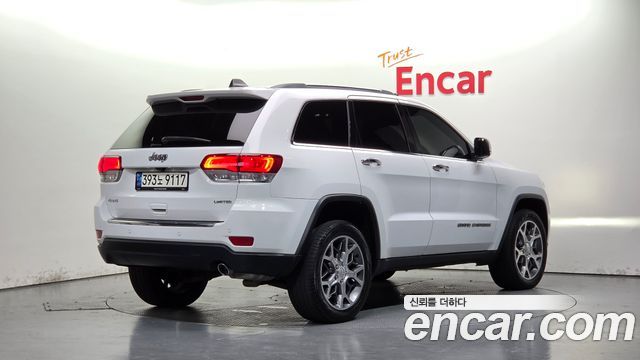 Jeep Cherokee 2021 — photo 2
