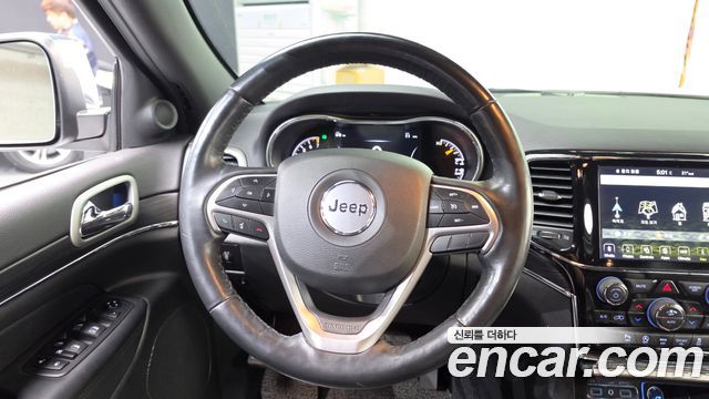 Jeep Cherokee 2021 — photo 19