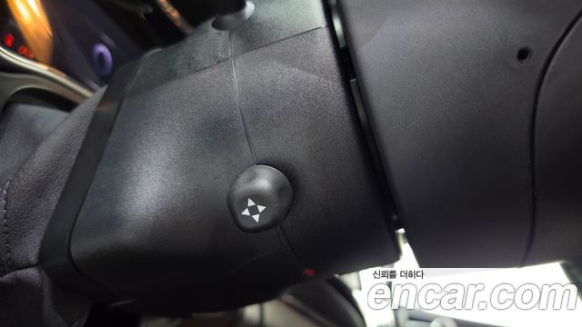 Jeep Cherokee 2021 — photo 28