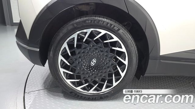 Hyundai Ioniq5 2023 — photo 5