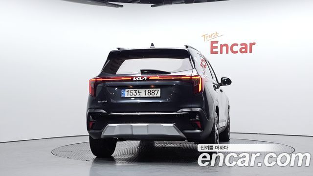 Kia Seltos 2023 — photo 4
