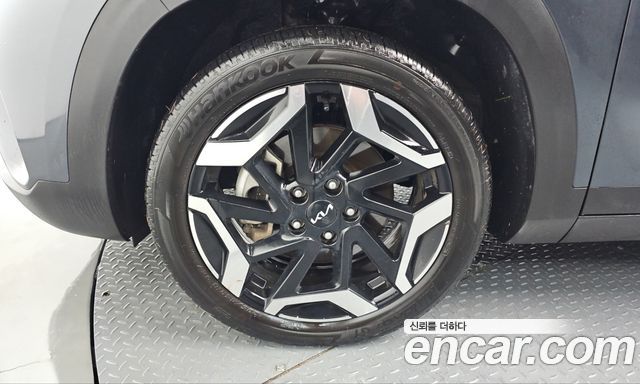 Kia Seltos 2023 — photo 5