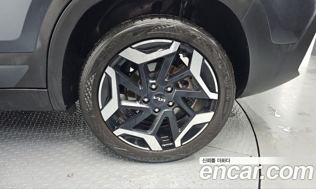 Kia Seltos 2023 — photo 7