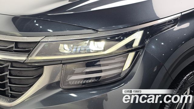 Kia Seltos 2023 — photo 8