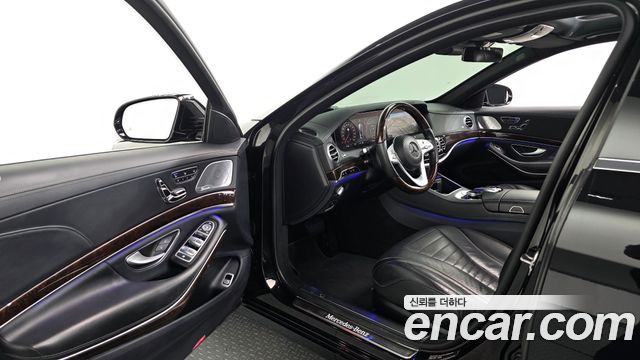 Mercedes-Benz S-Class 2020 — photo 10