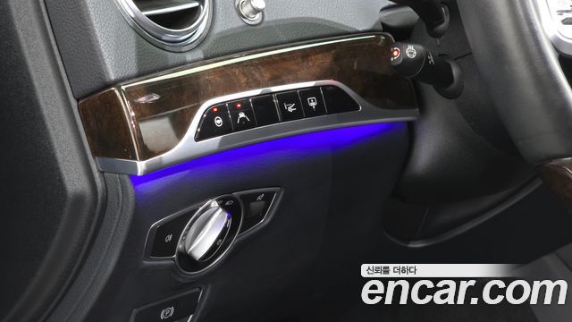 Mercedes-Benz S-Class 2020 — photo 15