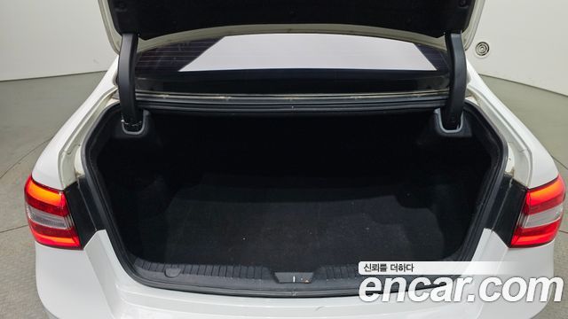 Kia K7 2013 — photo 20