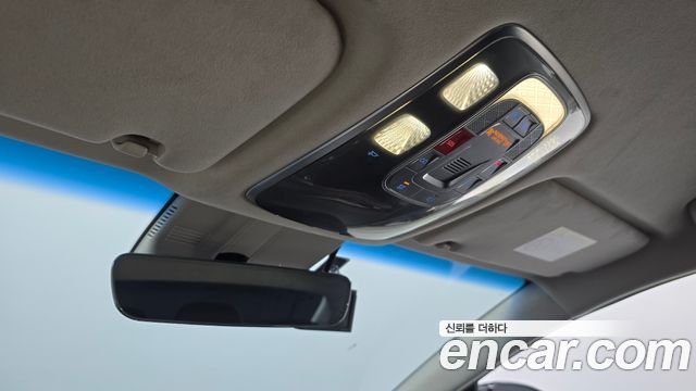 Genesis G80 2022 — photo 21