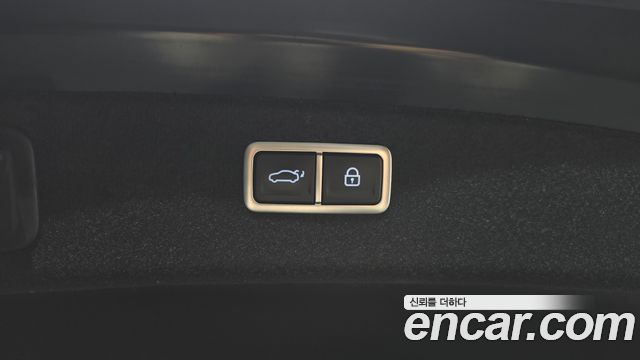 Genesis G80 2022 — photo 26