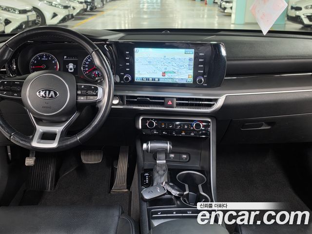 Kia K5 2021 — photo 8