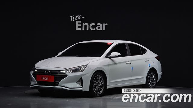 Hyundai AVANTE 2019 — photo 1