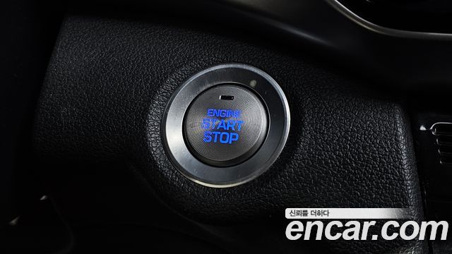 Hyundai AVANTE 2019 — photo 17