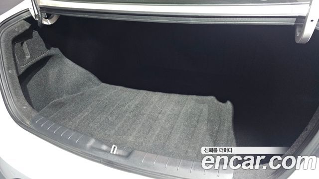 Hyundai AVANTE 2019 — photo 20