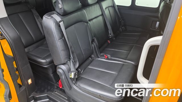 Hyundai Staria 2022 — photo 18