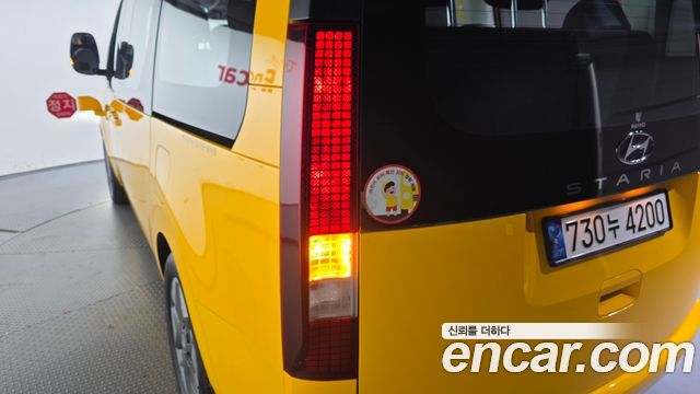 Hyundai Staria 2022 — photo 9