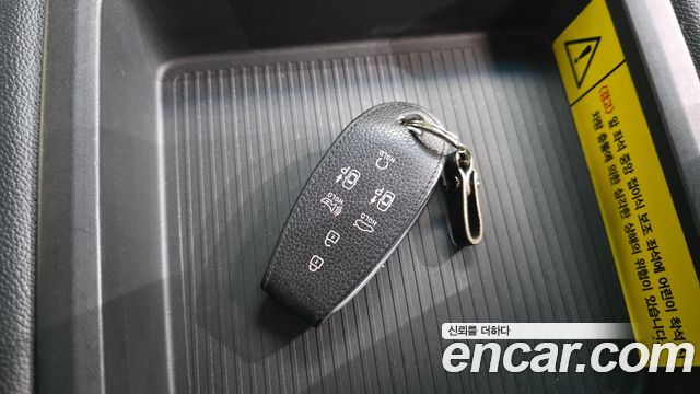 Hyundai Staria 2022 — photo 34