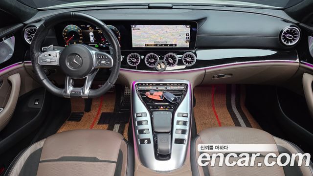 Mercedes-Benz AMG GT 2021 — photo 10