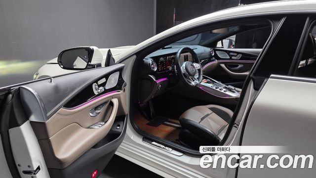 Mercedes-Benz AMG GT 2021 — photo 13