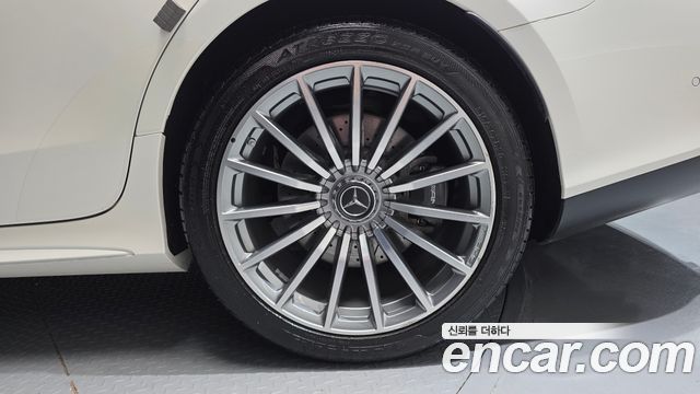 Mercedes-Benz AMG GT 2021 — photo 7