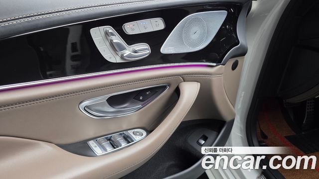 Mercedes-Benz AMG GT 2021 — photo 14