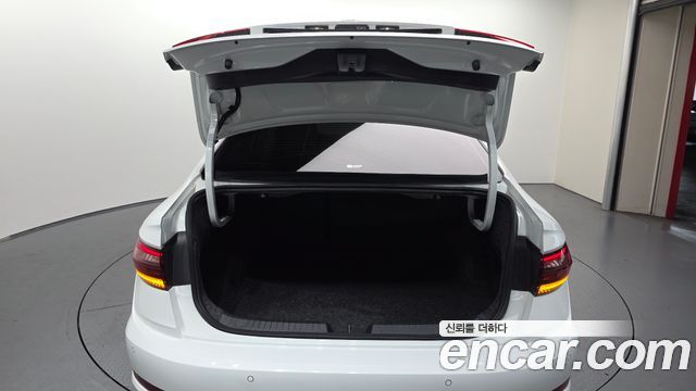 Volkswagen Jetta 2021 — photo 26