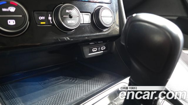 Volkswagen Jetta 2021 — photo 28