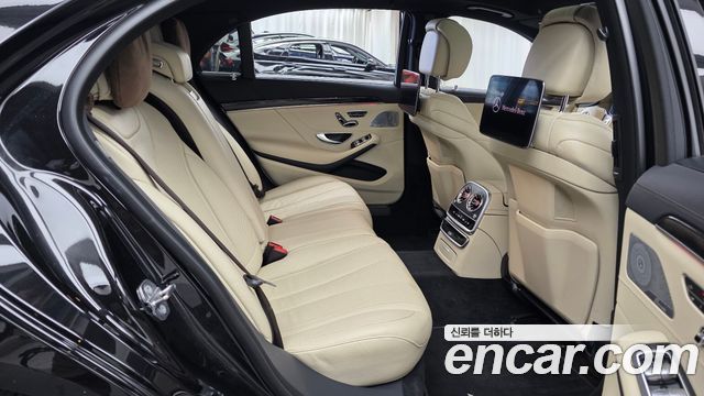 Mercedes-Benz S-Class 2018 — photo 18