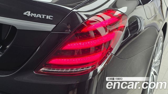 Mercedes-Benz S-Class 2018 — photo 9