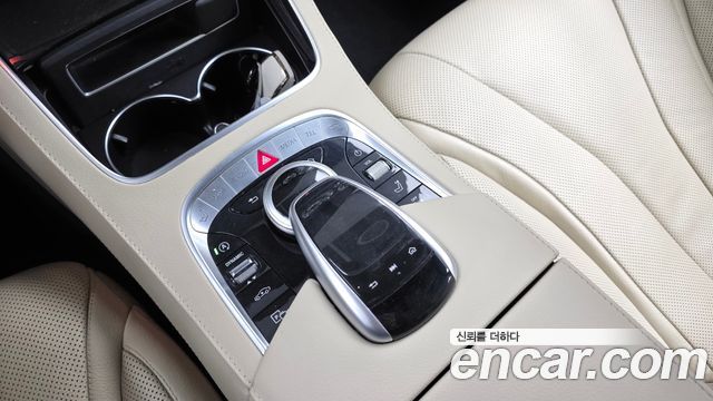 Mercedes-Benz S-Class 2018 — photo 34