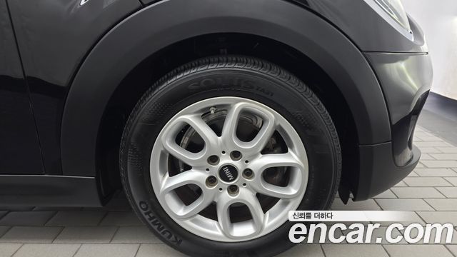 Mini Cooper 2020 — photo 7