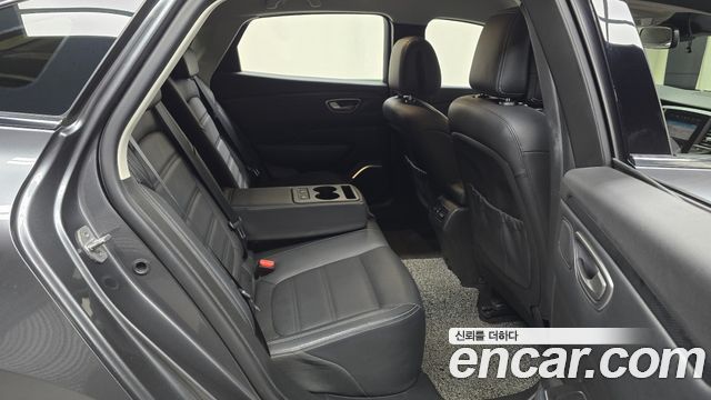 Renault Korea SM6 2021 — photo 17