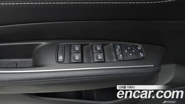 Renault Korea SM6 2021 — photo 24