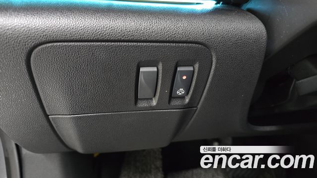 Renault Korea SM6 2021 — photo 26
