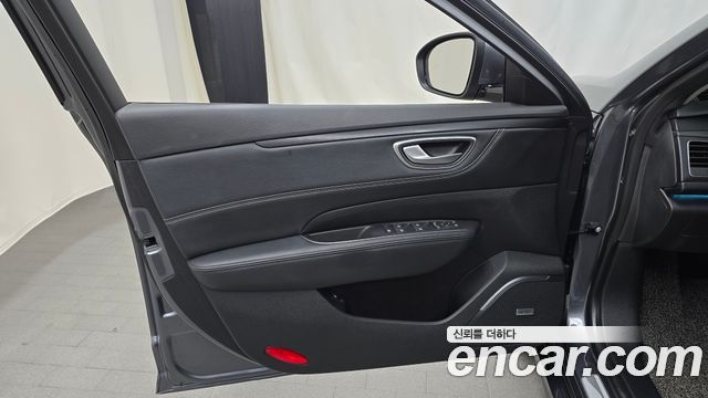 Renault Korea SM6 2021 — photo 14