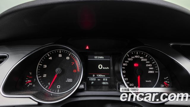 Audi A5 2011 — photo 11