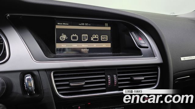Audi A5 2011 — photo 21