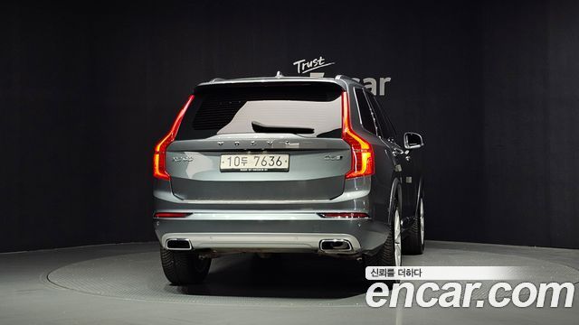 Volvo XC90 2018 — photo 4