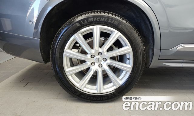 Volvo XC90 2018 — photo 5