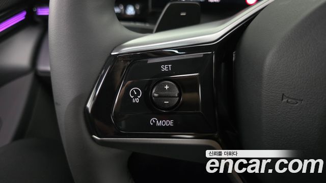 BMW 5-Series 2024 — photo 24