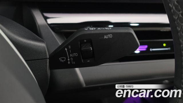 BMW 5-Series 2024 — photo 28