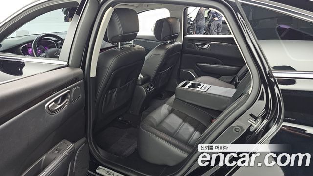 Renault Korea SM6 2019 — photo 17