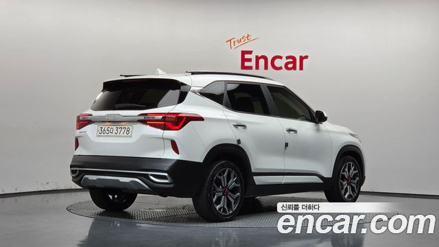 Kia Seltos 2022 — photo 2