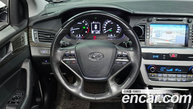 Hyundai Sonata 2015 — photo 21