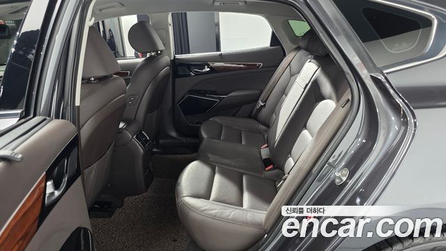 Kia K7 2017 — photo 18