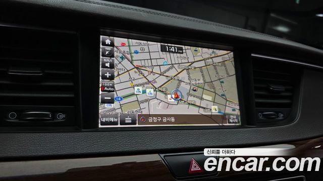 Kia K7 2017 — photo 20