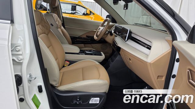 KG Mobility Actyon 2025 — photo 11