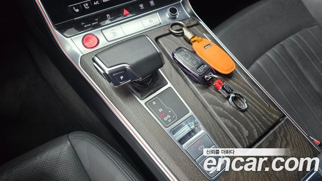 Audi A6 2020 — photo 12